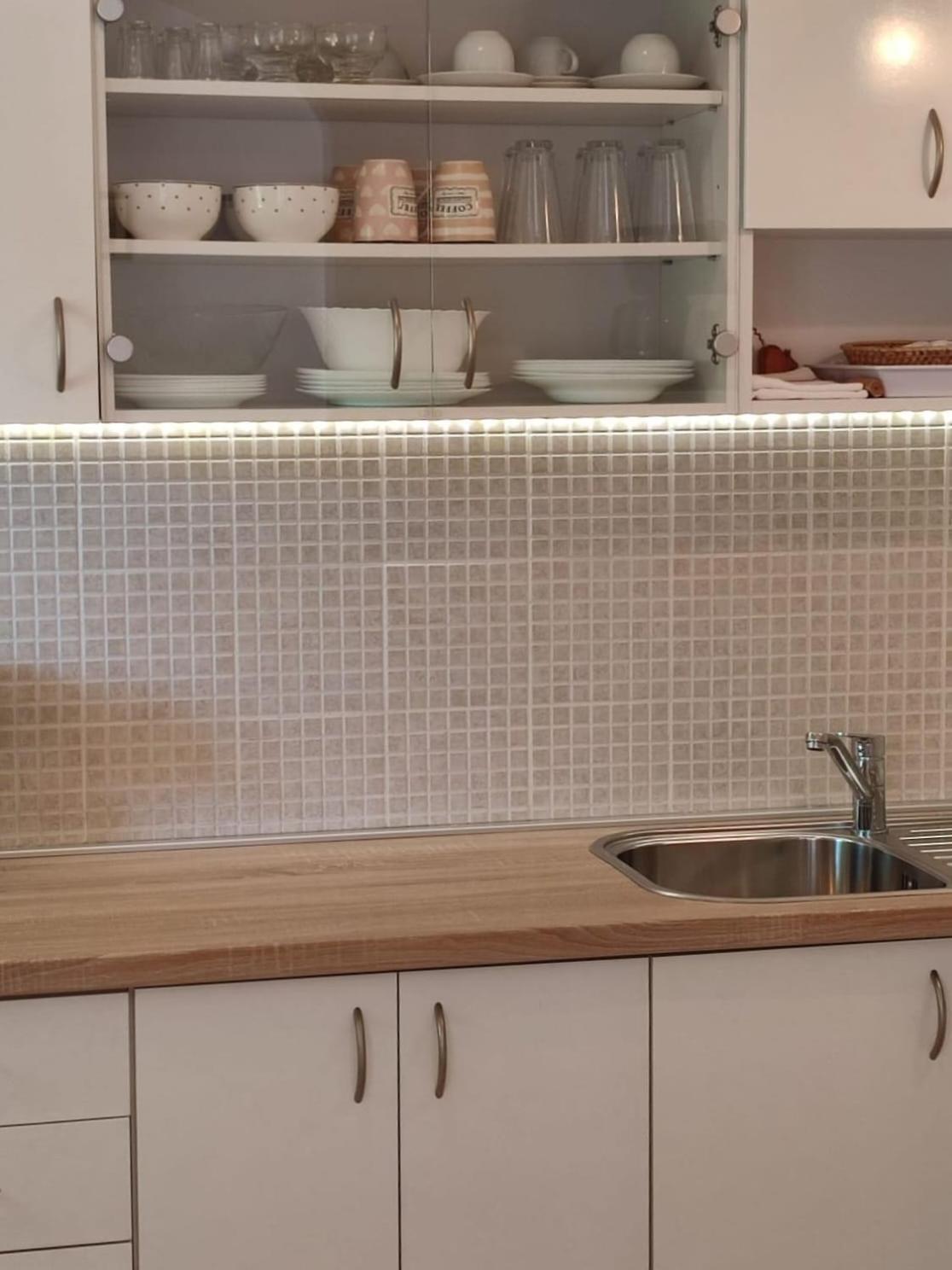 Petra Apartment Водице Екстериор снимка