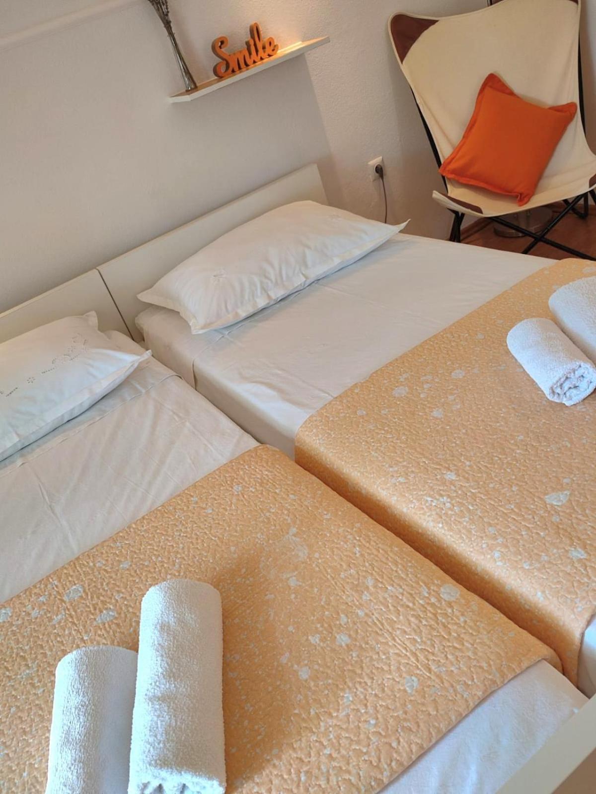 Petra Apartment Водице Екстериор снимка
